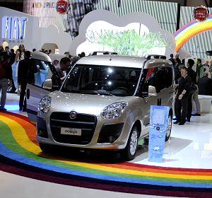 Fiat Doblò: raggiunto il traguardo di un milione di esemplari Fiat Doblò: raggiunto il traguardo di un milione di esemplari