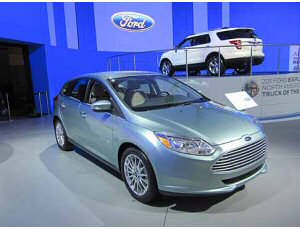 Ford: negli States la C-Max sarà ibrida Ford: negli States la C-Max sarà ibrida