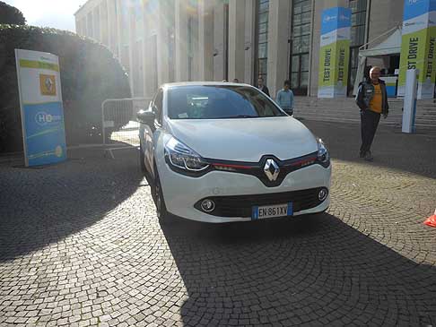 Renault - Renault Clio presente all´evento H2Roma mobilità sostenibile width=