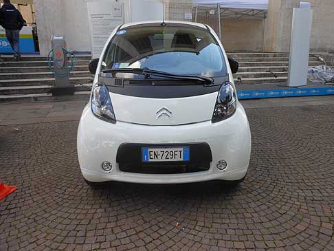 Citroen - Citroen C-Zero ad emissioni zero disponibile per il test drive H2Roma 2012 H2Roma energy&mobility Show width=