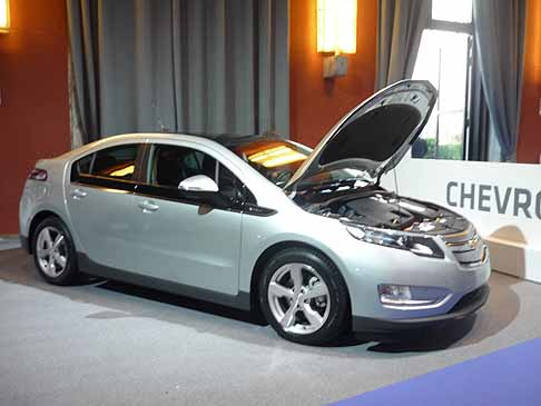 Chevrolet - Chevrolet Volt width=