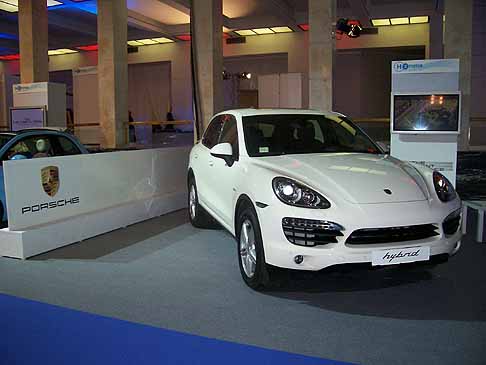 Porsche - Porsche Hybrid width=