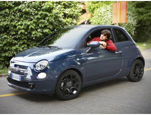 Fiat 500 TwinAir: Alonso testimonial dello spot Fiat 500 TwinAir: Alonso testimonial dello spot