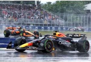 Verstappen trionfa in Canada, ko le Ferrari Verstappen trionfa in Canada, ko le Ferrari