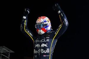 Max Verstappen vincitore del gran premio del Qatar, seguito dalla McLaren