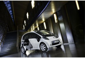 H2Roma, Citroen presenta le sue proposte per l´ecosostenibilità H2Roma, Citroen presenta le sue proposte per l´ecosostenibilità