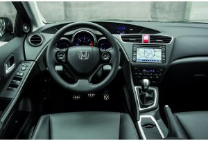 Honda Civic Tourer in anteprima europea a Roma Honda Civic Tourer in anteprima europea a Roma