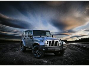 Jeep Wrangler Black Edition, arriva in Italia la serie speciale