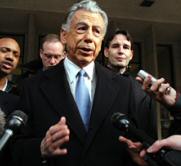 Ford: il miliardario Kerkorian cede le proprie quote Ford: il miliardario Kerkorian cede le proprie quote