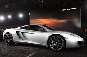 McLaren MP4-12C: un bolide da 400 km/h McLaren MP4-12C: un bolide da 400 km/h