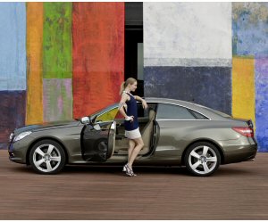 Novità sotto il cofano per la Mercedes Classe E