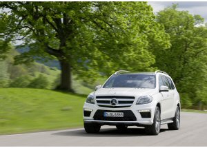 Mercedes GL 63 AMG, il suv si veste di sportività Mercedes GL 63 AMG, il suv si veste di sportivitÃ