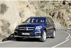 Mercedes-Benz GL, pronta per il lancio commerciale Mercedes-Benz GL, pronta per il lancio commerciale