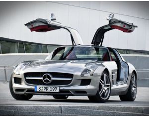 Al via la produzione della nuova Mercedes SLS AMG