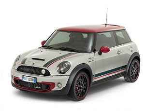 Mini John Cooper Works Jubilee, così la Bmw festeggia i 10 anni del modello