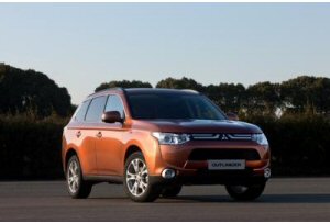 Nuovo Mitsubishi Outlander: il debutto a Ginevra Nuovo Mitsubishi Outlander: il debutto a Ginevra
