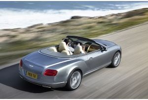 Bentley Continental GTC: lussuosa, sensuale e tecnologica Bentley Continental GTC: lussuosa, sensuale e tecnologica