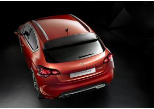 Nuova DS4 E DS4 Crossback: novità in arrivo per il marchio DS Nuova DS4 E DS4 Crossback: novità in arrivo per il marchio DS