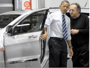 Obama si complimenta con Marchionne Obama si complimenta con Marchionne