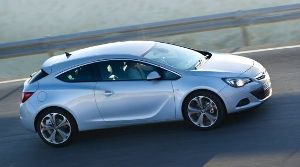 Opel Astra GTC: arriva il 1.6 Turbo SIDI Opel Astra GTC: arriva il 1.6 Turbo SIDI