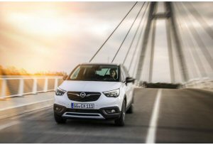 Opel Crossland X: listino e dotazioni Opel Crossland X: listino e dotazioni