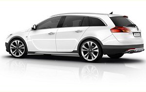 Opel Insignia CrossFour: prime anticipazioni Opel Insignia CrossFour: prime anticipazioni
