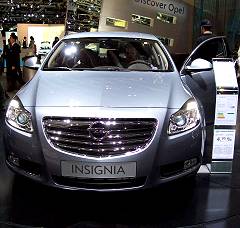 Opel Insignia premiata auto dell´anno 2009 Opel Insignia premiata auto dell´anno 2009