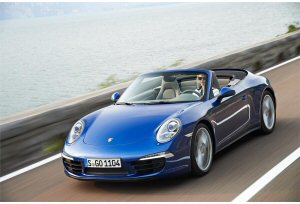 Porsche, a Parigi la 911 Carrera a trazione integrale Porsche, a Parigi la 911 Carrera a trazione integrale