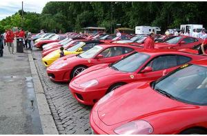 Le rosse di Maranello invadono Roma