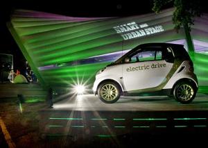 Smart Urban Stage, l´elettrica Mercedes in mostra a Roma Smart Urban Stage, l´elettrica Mercedes in mostra a Roma