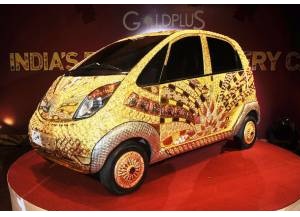 Tata Nano, da “low cost” ad auto più costosa al mondo Tata Nano, da “low cost” ad auto più costosa al mondo