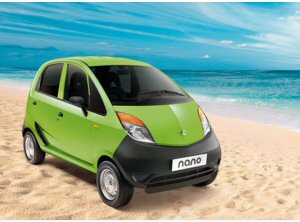 Tata Nano 2012: il ritorno dell´auto low cost