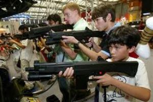 Usa: videogames violenti anche per i minori Usa: videogames violenti anche per i minori