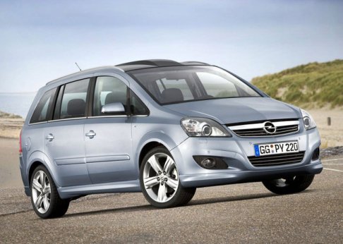 Opel Nuova Zafira