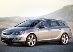 Opel Astra Sports Tourer 2010