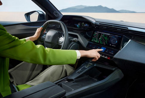 Peugeot 408