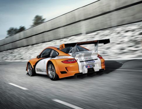 Porsche 911 GT3 R Hybrid