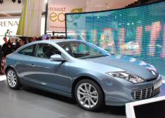 Renault Laguna coupè
