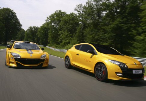 Renault - renault megane rs trophy due width=