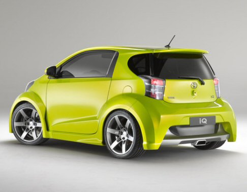 Toyota iQ Sports