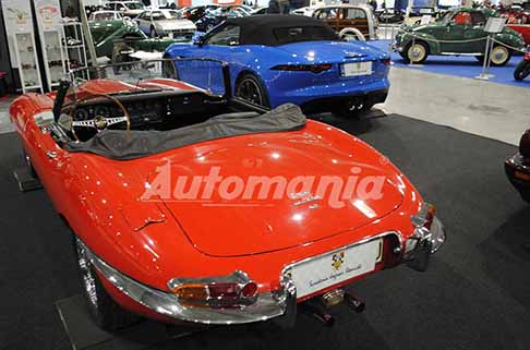 Jaguar - Jaguar E-Type 4.2 posteriore vintage cars ad Automotretrò 2025 presso Fiere di Parma. Scopri la Jaguar E-Type del 1964. Ecco le Foto esclusive di Automania!