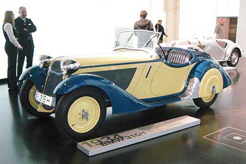 BMW - BMW Museum auto d´epoca BMW 315/1 datata 1934 width=