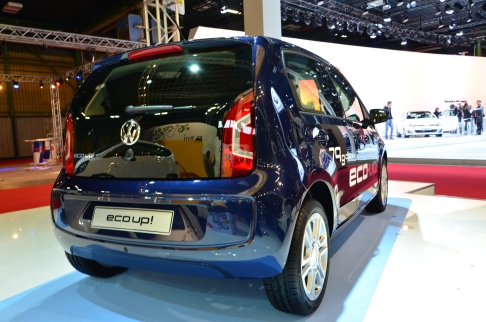 Volkswagen - Volkswagen Eco Up! retro vettura al Salone di Bologna 2012 width=