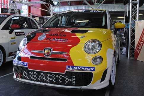 Abarth - Continuano i lavori del Motor Show di Bologna 2012 nello stand Abarth width=