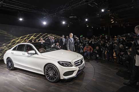 Mercedes - La nuova Mercedes-Benz Classe C in Prima mondiale al Detroit Auto Show 2014 width=