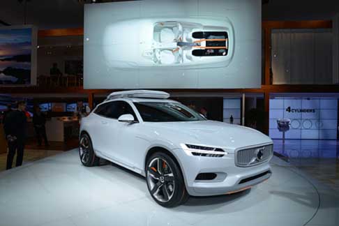 Volvo a Detroit - Volvo Concept XC Coupé tipologia di vettura è molto insolita per la Volvo width=