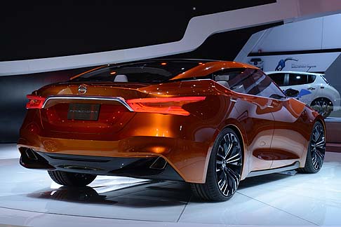 Nissan Sport Sedan Concept