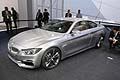 BMW Serie 4 Coupé Concept con cambio manuale è a sei marce, quello automatico a otto rapporti