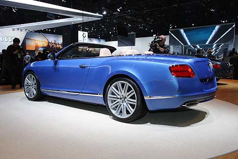 Bentley - Bentley Continental GT Speed Convertible retrotreno auto di lusso al salone di Detroit 2013 width=