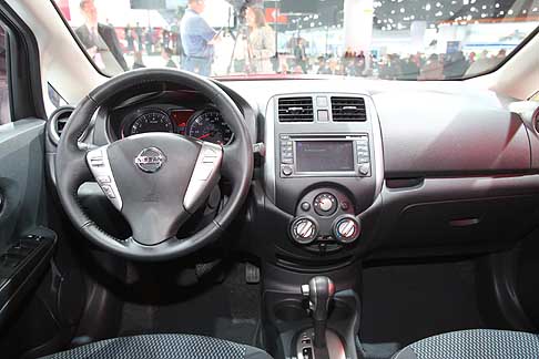 Nissan - Derivata direttamente dalla Note presentata al Salone di Parigi, la Nissan Versa Note rappresenta la versione esclusiva per il mercato nord americano proposta ad un prezzo d’ingresso molto competitivo. width=